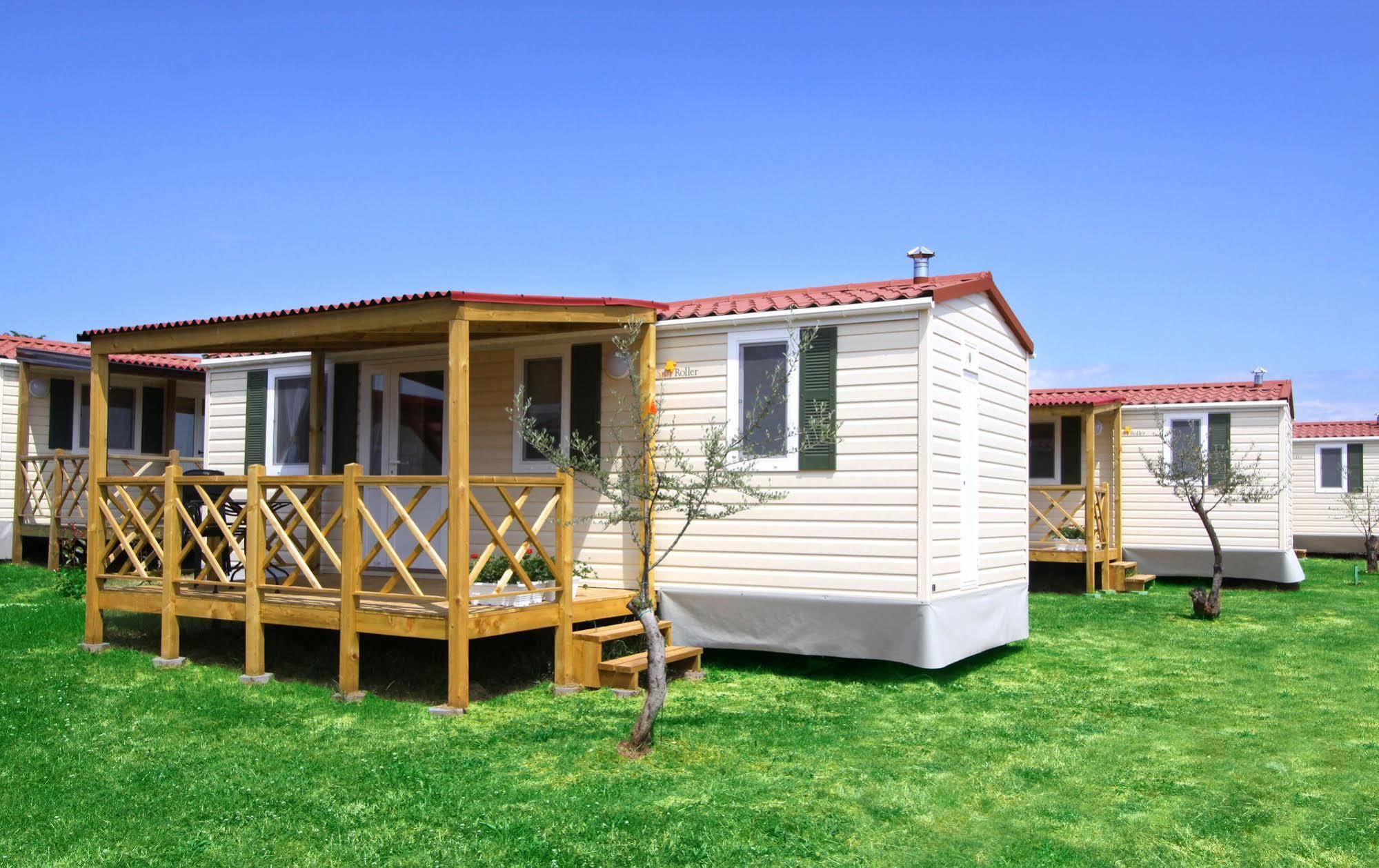 Aminess Sirena - Holiday Homes Classic Novigrad  Екстер'єр фото